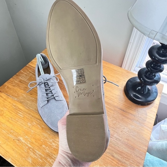 Crown Vintage Gray Perforated Flats - Picture 12 of 12